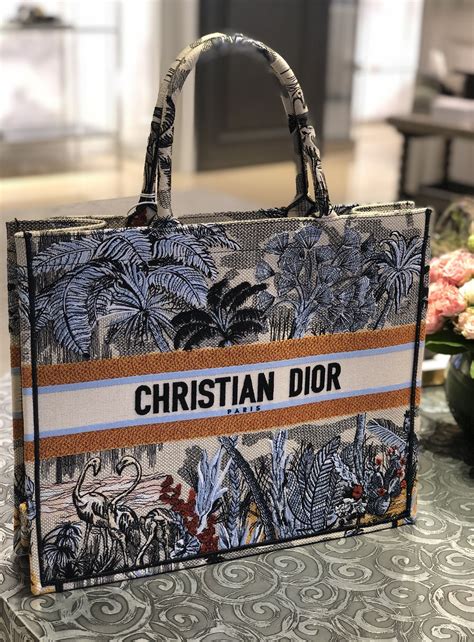 new dior tote bag